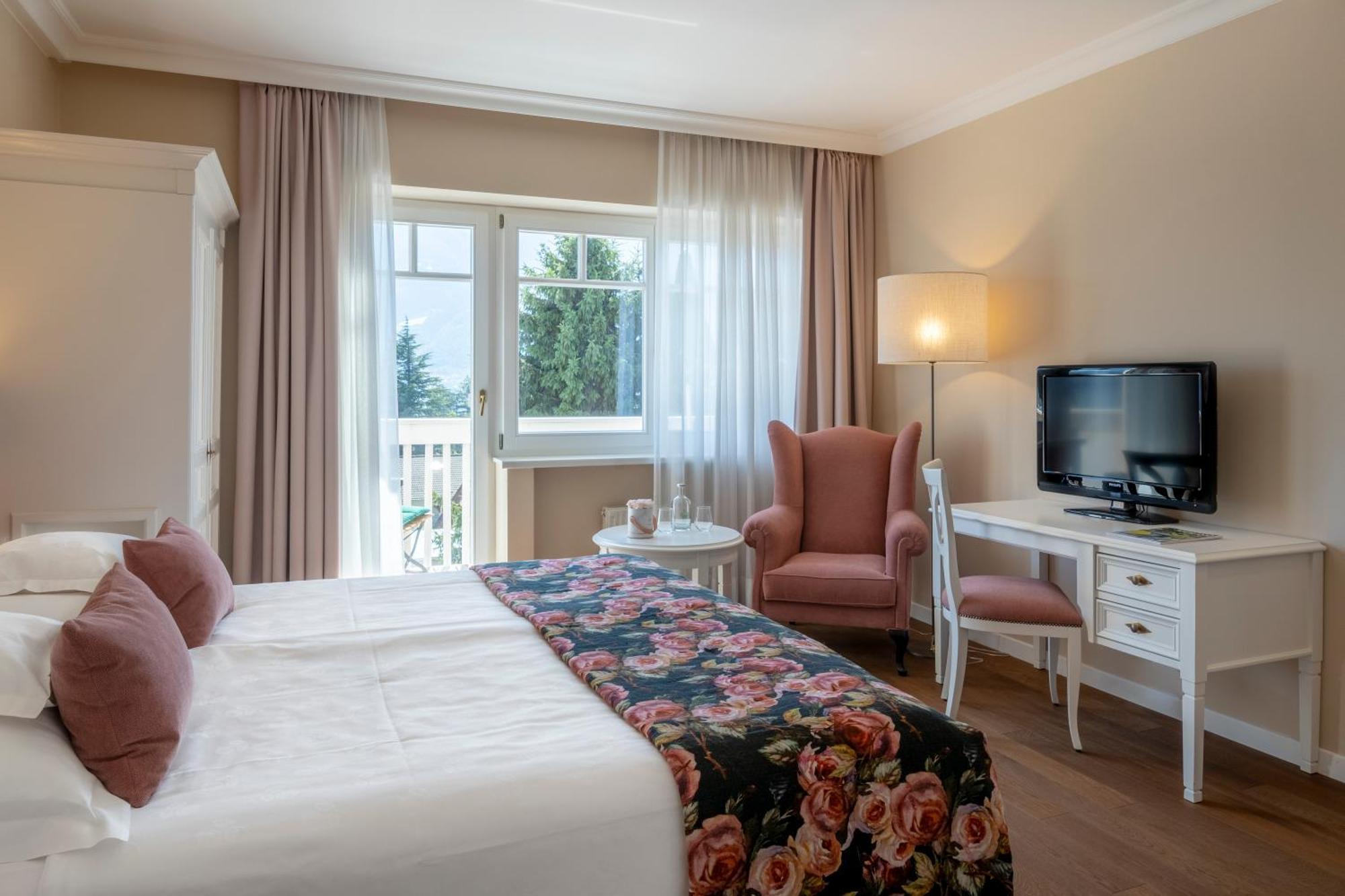 מראנו Hotel Pienzenau Am Schlosspark מראה חיצוני תמונה