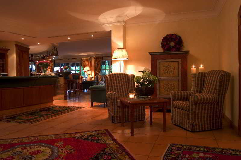 מראנו Hotel Pienzenau Am Schlosspark מראה חיצוני תמונה