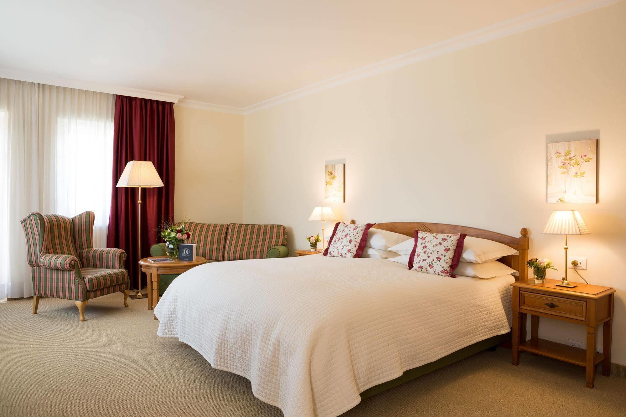 מראנו Hotel Pienzenau Am Schlosspark מראה חיצוני תמונה